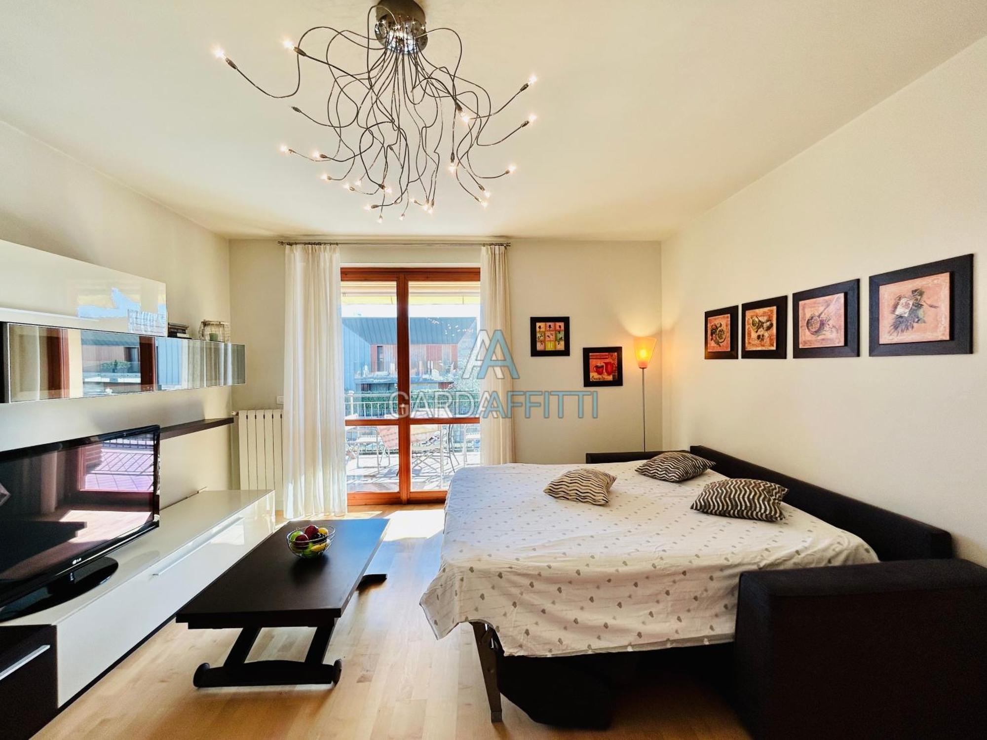Twins Apartment - 200M Dal Lago Di Garda Con Piscina Sirmione Exterior foto